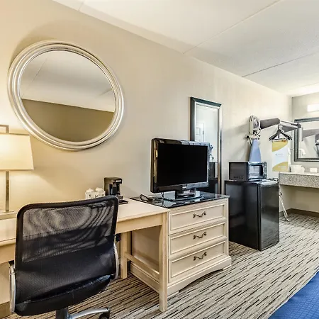 Surestay Hotel By Best Western Tupelo North Exterior photo
