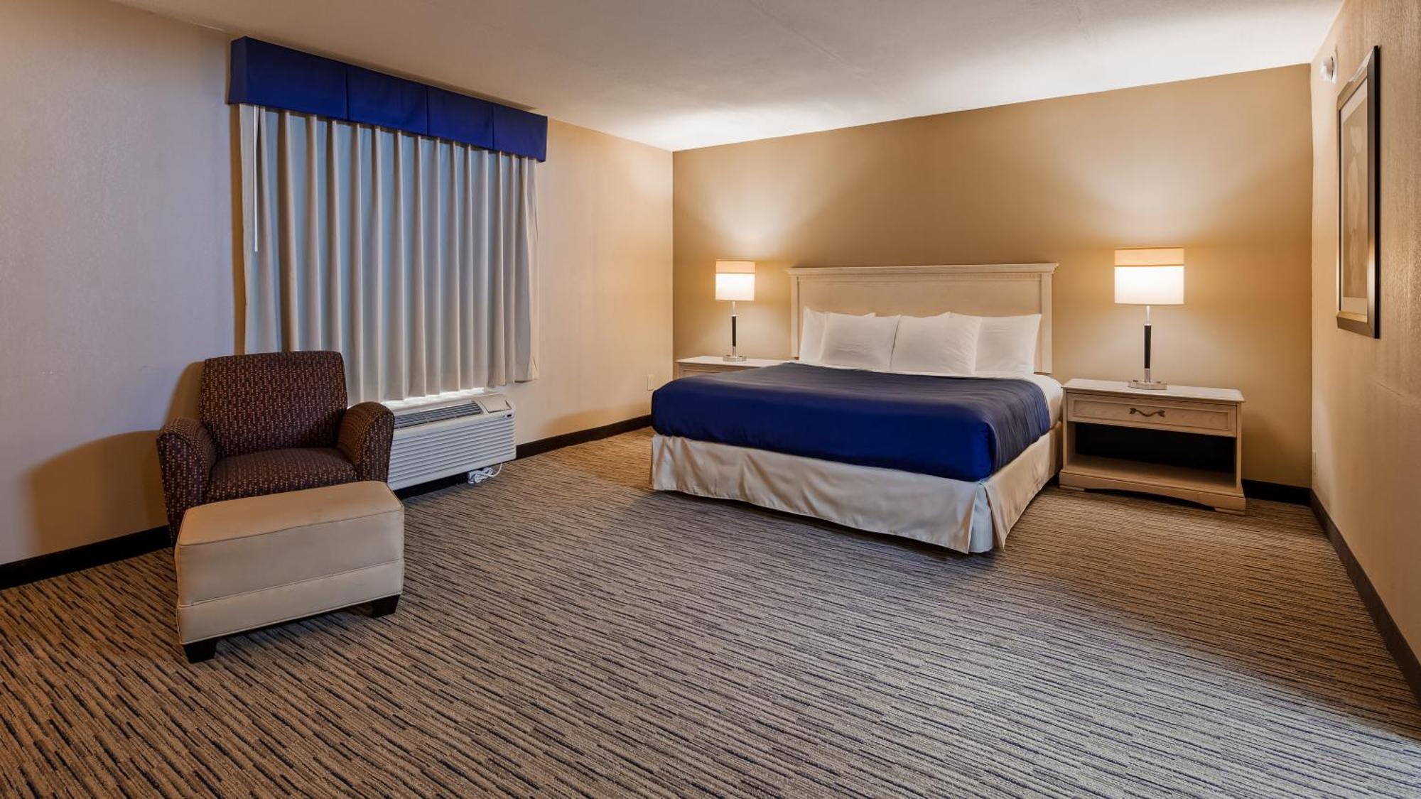 Hotel Surestay By Western North